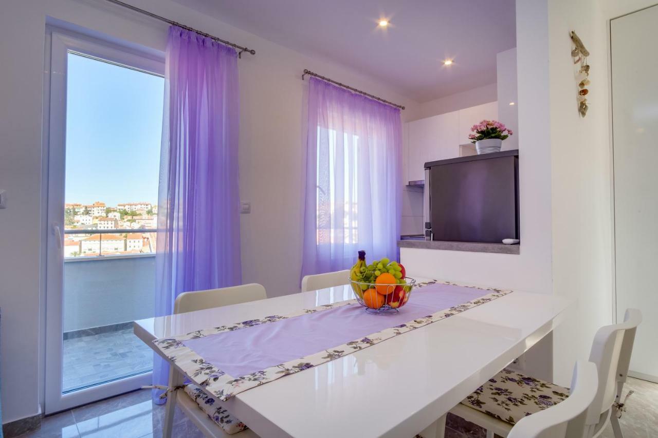 Apartmani Beatrice Мали-Лошинь Экстерьер фото